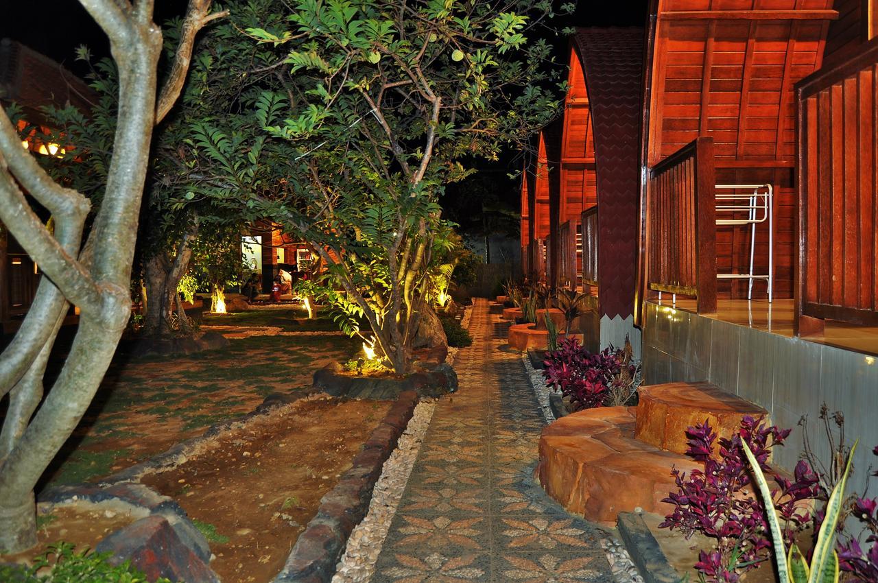 Batununggul Setilas Bungalows מראה חיצוני תמונה